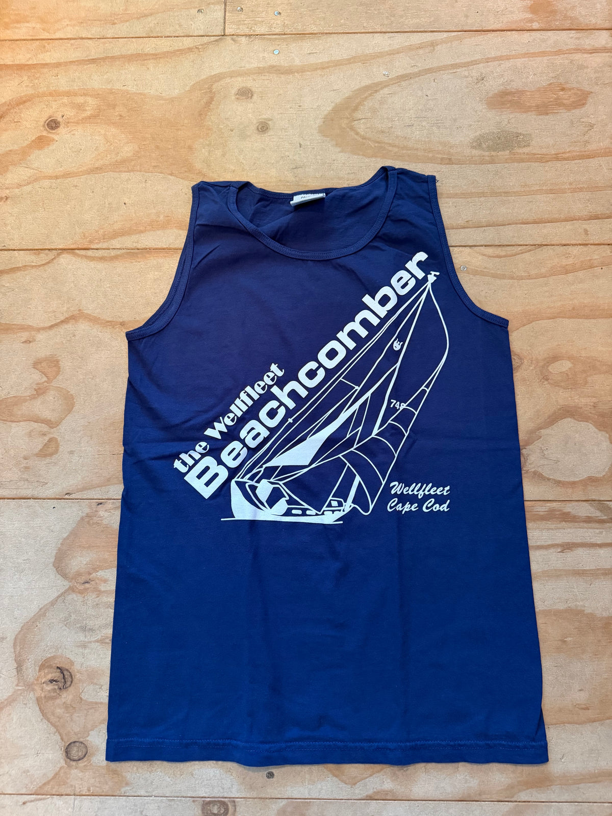 Sailboat Tank